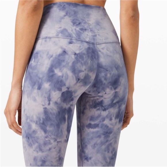 Lululemon NWOT Purple Diamond Dyed Aligns 24” - Picture 2 of 6